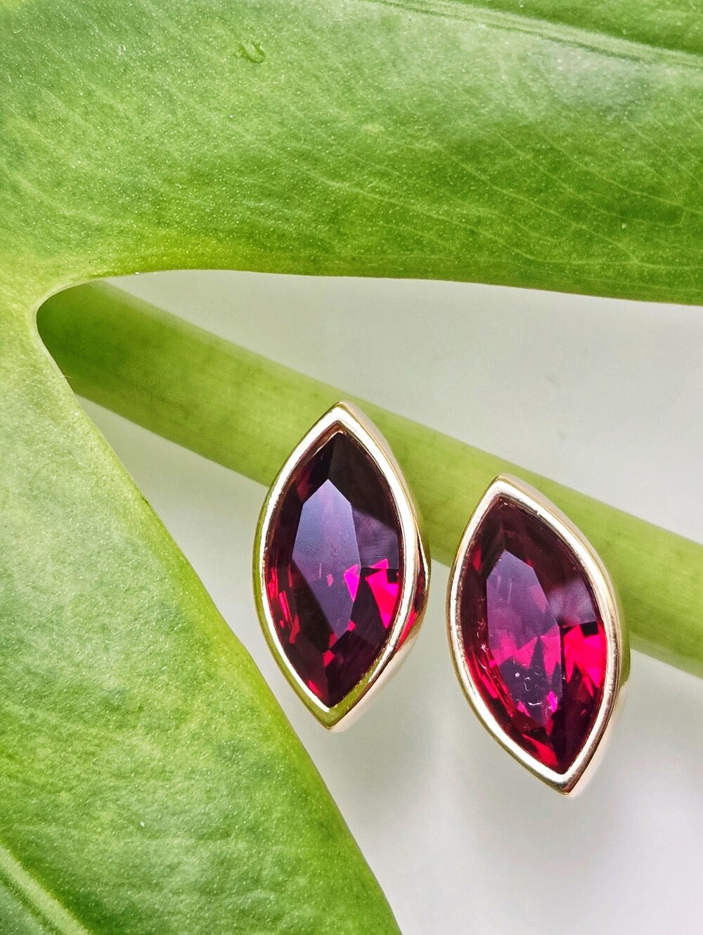Swarovski SAL Vintage Marquise Deep Ruby Crystal Gold-Trim Stud Earrings